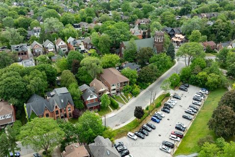 Photo 31 at 299 Quebec Avenue, Junction Area, Toronto