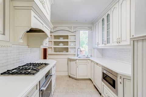 Photo 15 at 361 Hillsdale Avenue E, Mount Pleasant East, Toronto