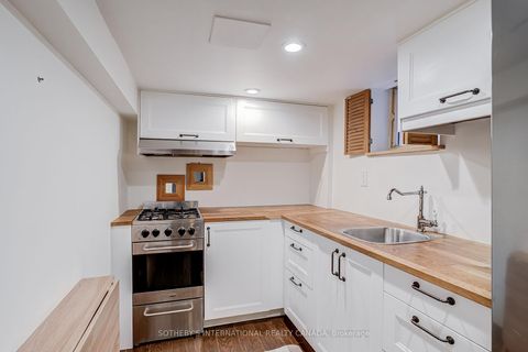 Photo 36 at 361 Hillsdale Avenue E, Mount Pleasant East, Toronto