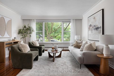 Photo 4 at 7 Norwood Road, Danforth, Toronto