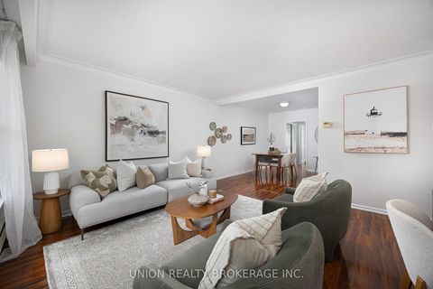 Photo 6 at 7 Norwood Road, Danforth, Toronto