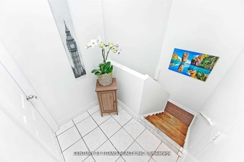 Photo 6 at #510 - 4064 Lawrence Avenue E, West Hill, Toronto
