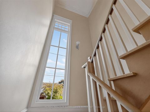 Photo 10 at 36 Esgore Drive, Nortown, Toronto