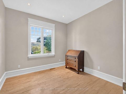 Photo 18 at 36 Esgore Drive, Nortown, Toronto