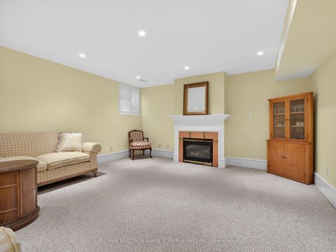 Photo 21 at 36 Esgore Drive, Nortown, Toronto