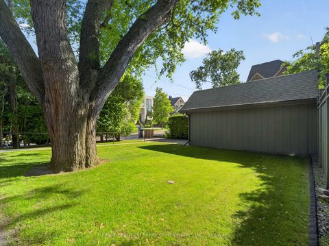 Photo 24 at 36 Esgore Drive, Nortown, Toronto