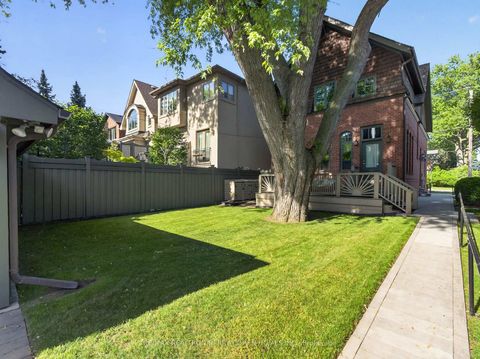 Photo 26 at 36 Esgore Drive, Nortown, Toronto