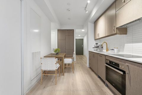 Photo 1 at 427 - 9 Tecumseth Street, Niagara, Toronto