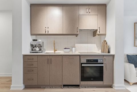 Photo 2 at 427 - 9 Tecumseth Street, Niagara, Toronto