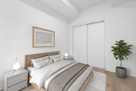 Photo 3 at 427 - 9 Tecumseth Street, Niagara, Toronto