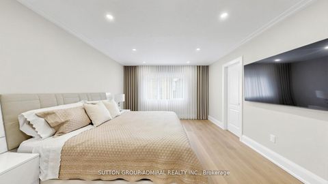 Photo 24 at 27 Asner Avenue, Patterson, Vaughan