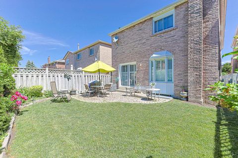 Photo 34 at 8 Millcroft Way, Brownridge, Vaughan