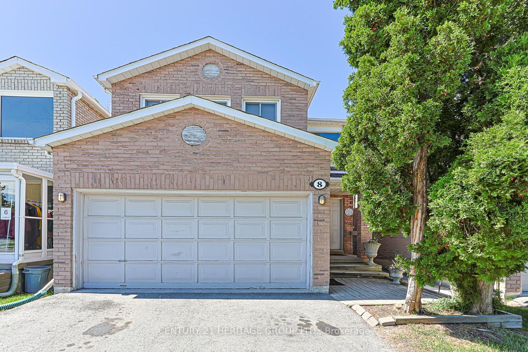 8 Millcroft Way, Brownridge, Vaughan photo 6