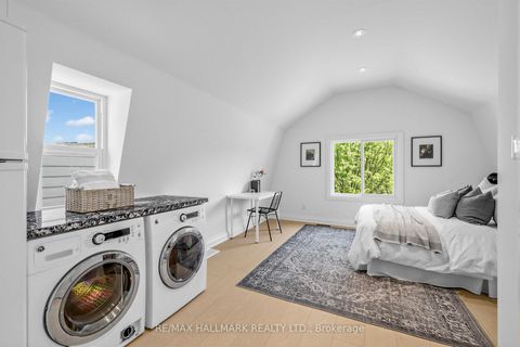 Photo 26 at 1292 Woodbine Avenue, East York, Toronto