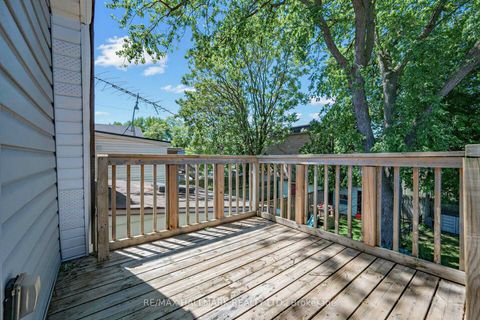 Photo 36 at 1292 Woodbine Avenue, East York, Toronto