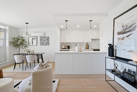 Photo 3 at 911 - 45 Southport Street, Swansea, Toronto