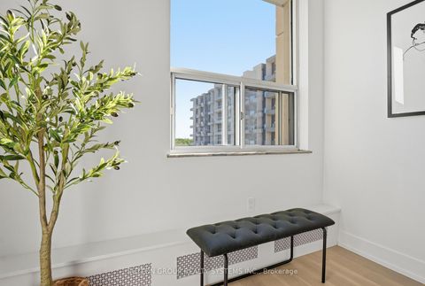 Photo 21 at 911 - 45 Southport Street, Swansea, Toronto