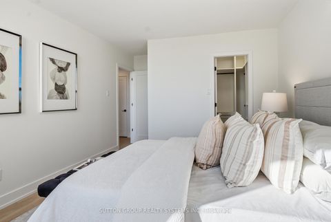 Photo 27 at 911 - 45 Southport Street, Swansea, Toronto