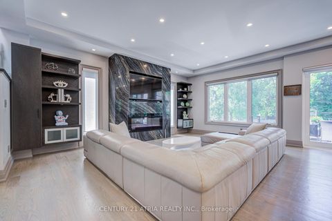 Photo 8 at 460 Hounslow Avenue, Willowdale West, Toronto