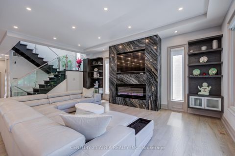 Photo 9 at 460 Hounslow Avenue, Willowdale West, Toronto