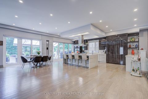 Photo 10 at 460 Hounslow Avenue, Willowdale West, Toronto