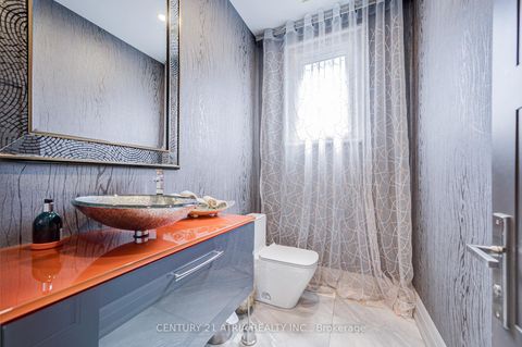 Photo 13 at 460 Hounslow Avenue, Willowdale West, Toronto