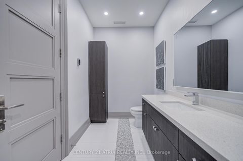 Photo 24 at 460 Hounslow Avenue, Willowdale West, Toronto