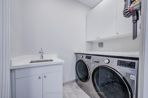 Photo 28 at 460 Hounslow Avenue, Willowdale West, Toronto