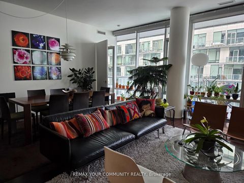 Photo 2 at 815 - 39 Queens Quay E, Waterfront Communities C8, Toronto