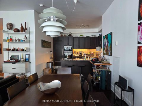 Photo 3 at 815 - 39 Queens Quay E, Waterfront Communities C8, Toronto