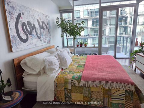 Photo 7 at 815 - 39 Queens Quay E, Waterfront Communities C8, Toronto