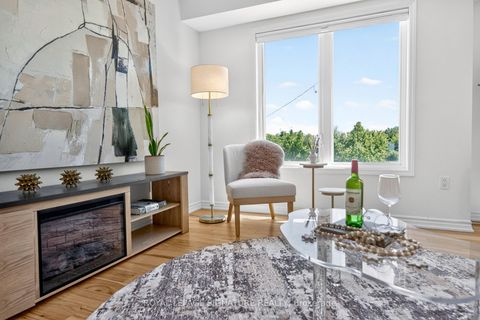 Photo 3 at 56 - 28 Curlew Drive, Donalda, Toronto