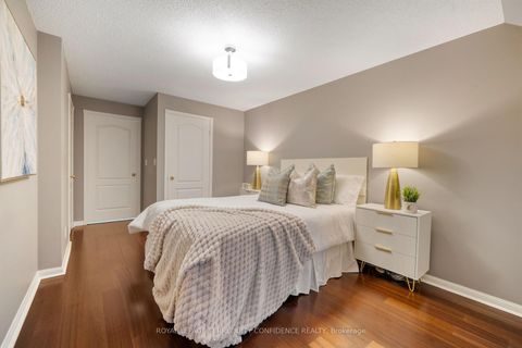 Photo 18 at 1125 - 28 Sommerset Way, Willowdale East, Toronto