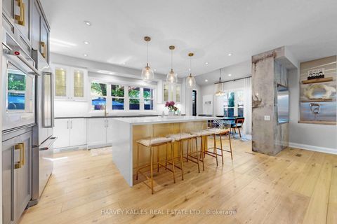 Photo 10 at 21 Kellam Street, Kleinburg, Vaughan