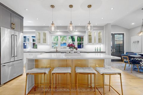 Photo 11 at 21 Kellam Street, Kleinburg, Vaughan