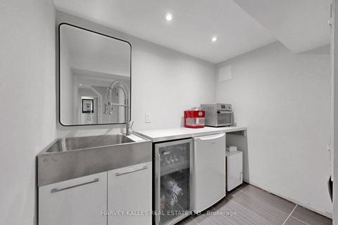 Photo 36 at 21 Kellam Street, Kleinburg, Vaughan