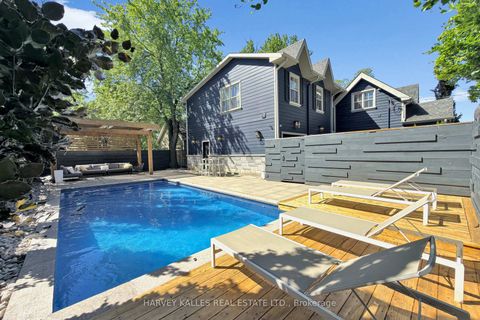 Photo 46 at 21 Kellam Street, Kleinburg, Vaughan