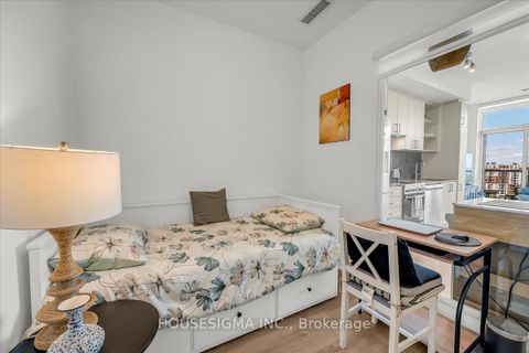 Photo 31 at 1006 - 50 George Butchart Drive, CFB, Toronto