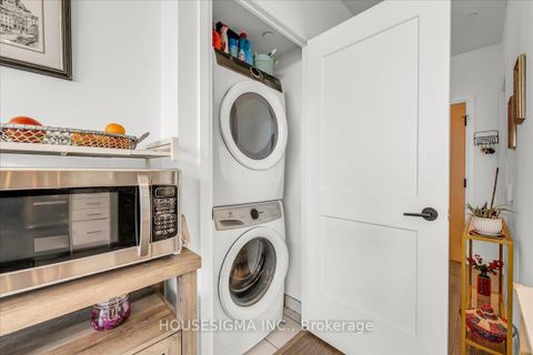 Photo 33 at 1006 - 50 George Butchart Drive, CFB, Toronto
