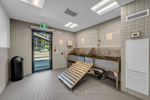 Photo 35 at 1006 - 50 George Butchart Drive, CFB, Toronto