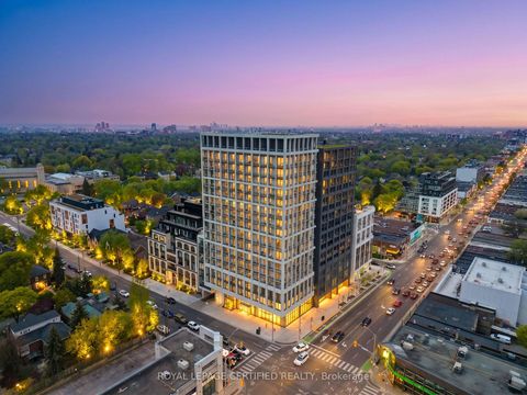 Photo 1 at 919 - 2020 Bathurst Street, Cedarvale, Toronto