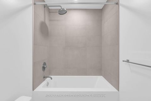 Photo 23 at 919 - 2020 Bathurst Street, Cedarvale, Toronto