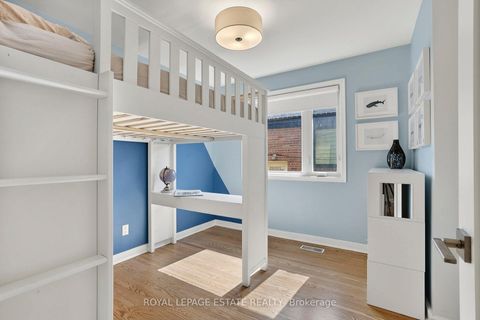 Photo 16 at 272 Searle Avenue, Bathurst Manor, Toronto