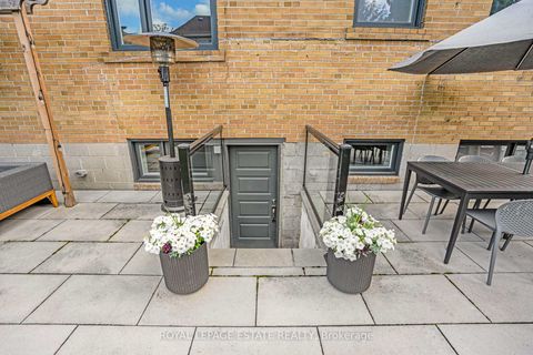 Photo 34 at 272 Searle Avenue, Bathurst Manor, Toronto