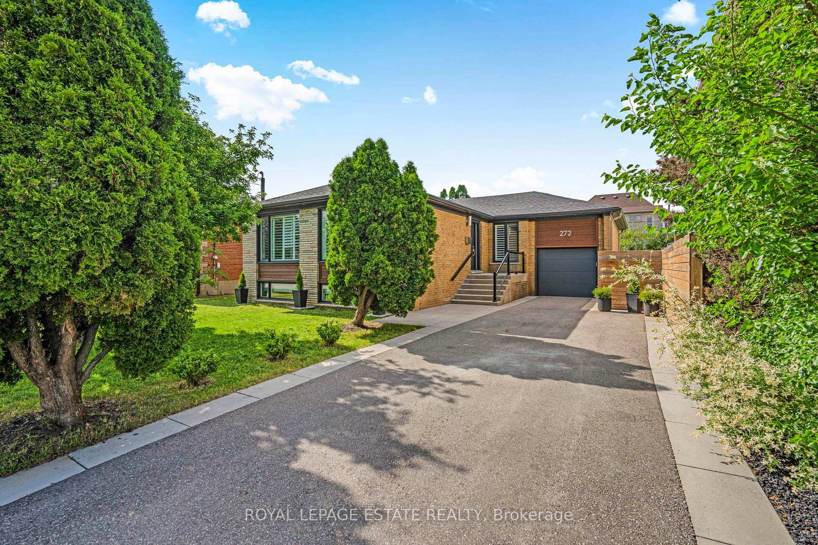 272 Searle Avenue, Bathurst Manor, Toronto photo 8