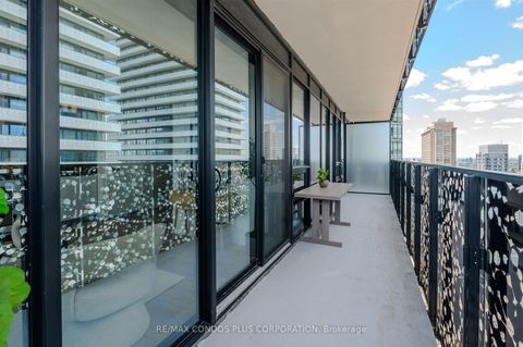 Photo 17 at 3812 - 55 Charles Street E, Yonge Corridor, Toronto