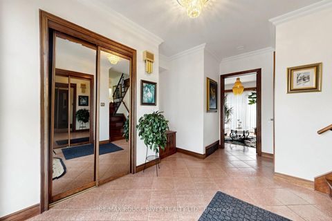 Photo 13 at 2 Faversham Crescent, West Deane, Toronto