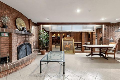 Photo 26 at 2 Faversham Crescent, West Deane, Toronto