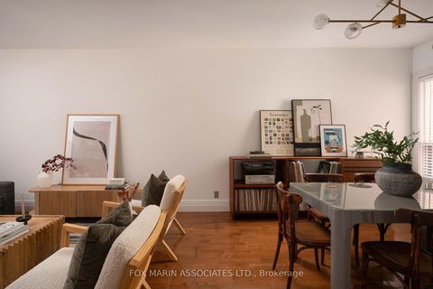Photo 8 at 276 Perth Avenue, Junction, Toronto