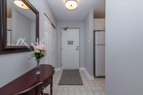 Photo 4 at 102 - 131 Clapperton Street, Wellington, Barrie